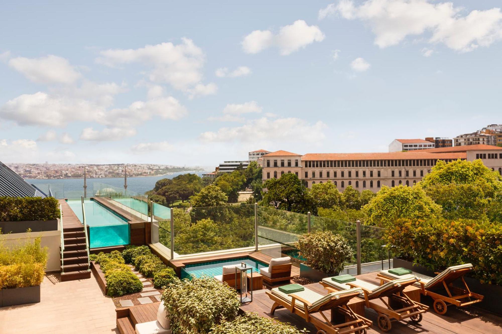 מלון The Ritz-carlton, At The Bosphorus איסטמבול