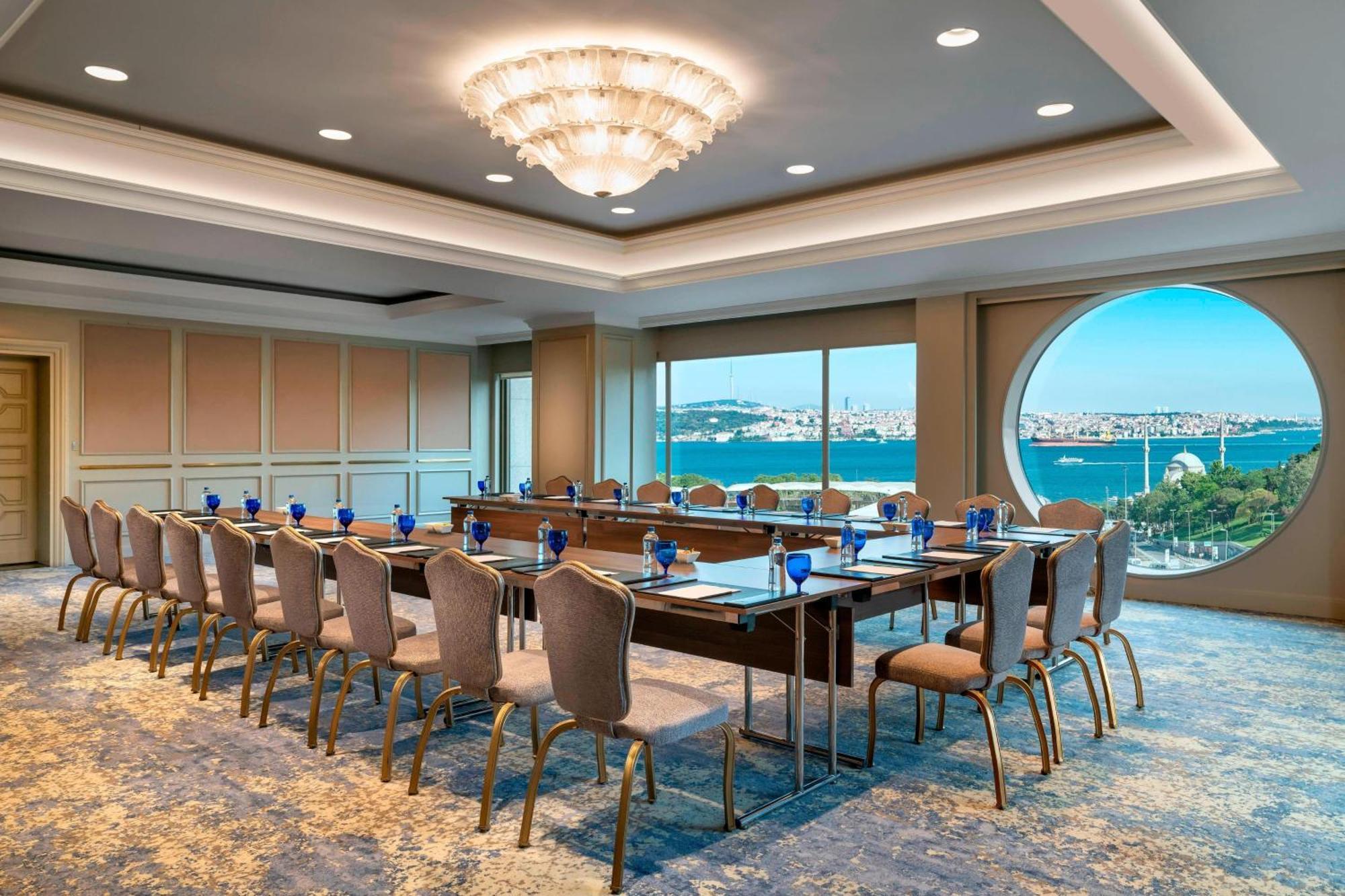 The Ritz-carlton, At The Bosphorus מלון