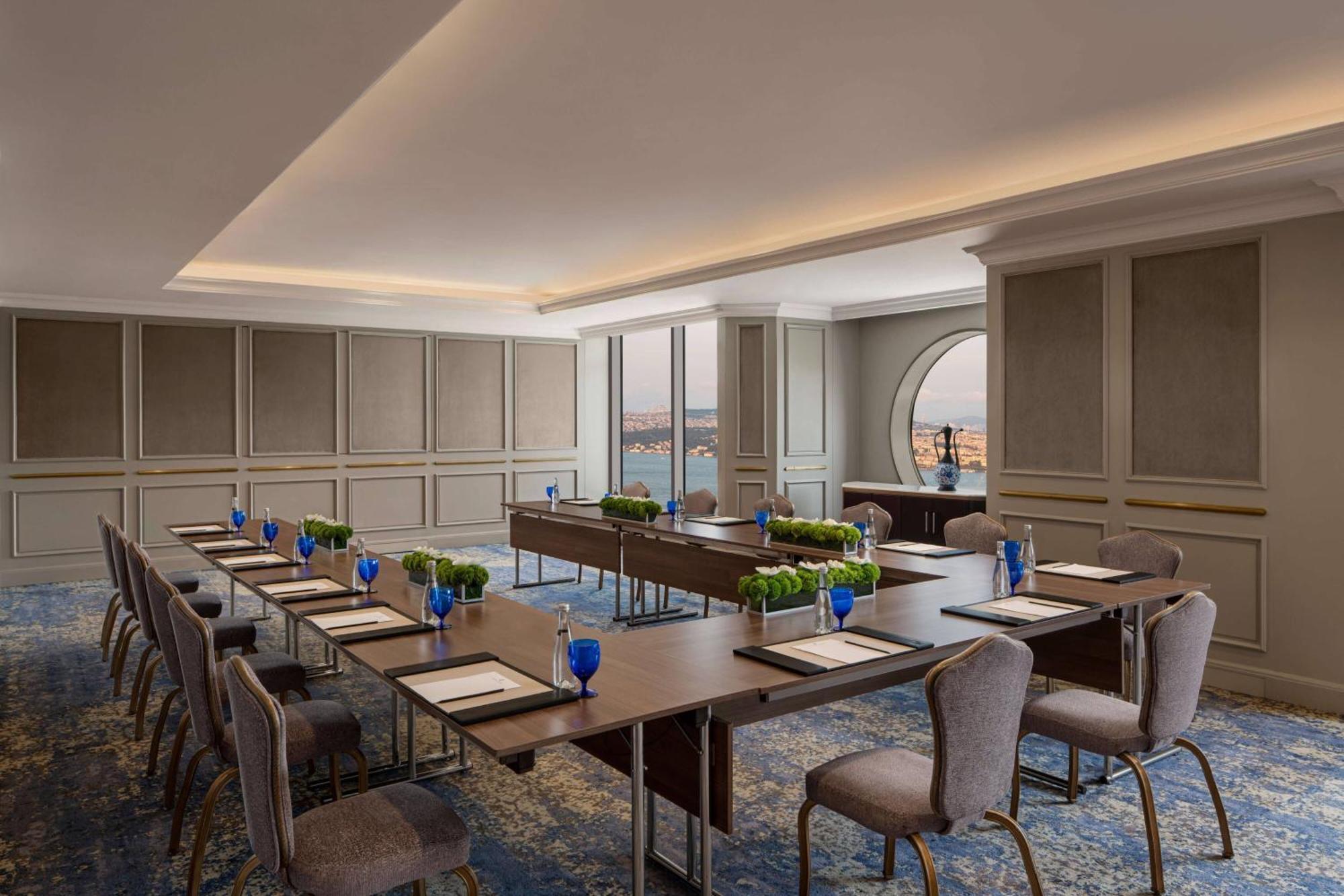 The Ritz-carlton, At The Bosphorus 5* איסטמבול